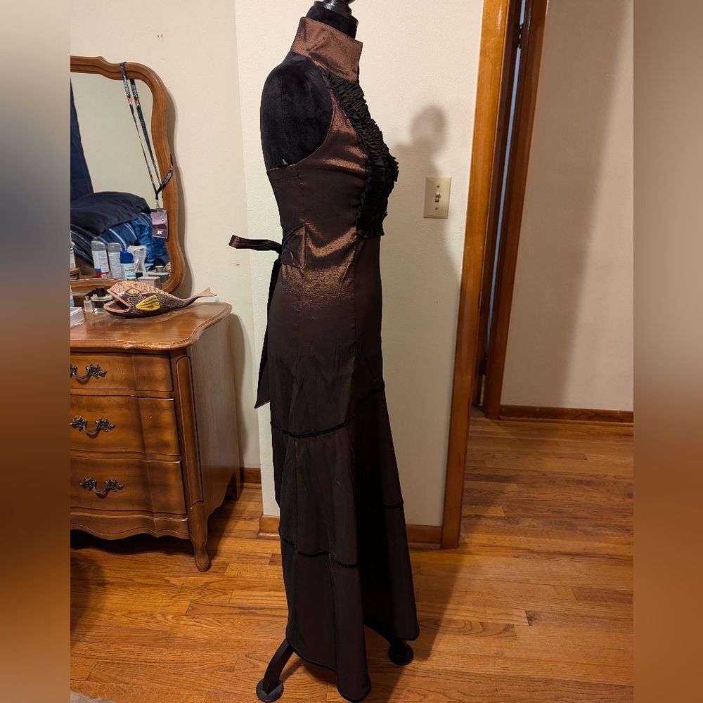 RARE NWT Shrine Hollywood bronze steampunk Gothic full  halter evening gown - Picture 5 of 10